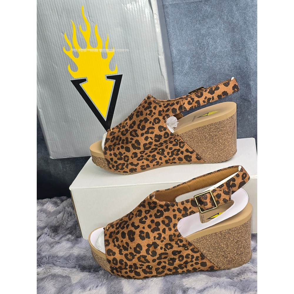 NWB Volatile Division Wedge Sandals Leopard‎ Print Platform Women Size 9